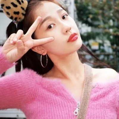 葛洛莉亚·贝尔